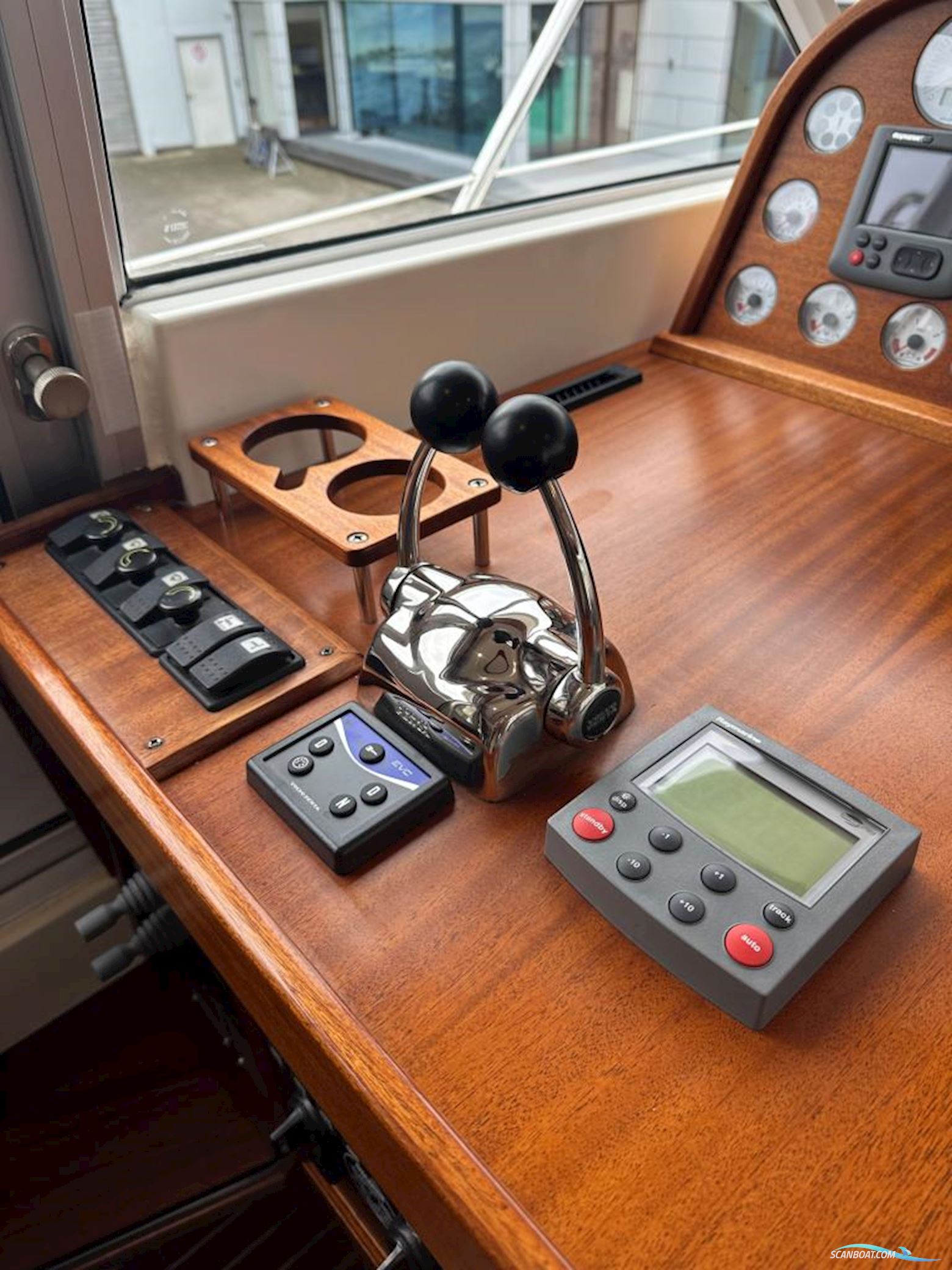 Storebro 410 Commander