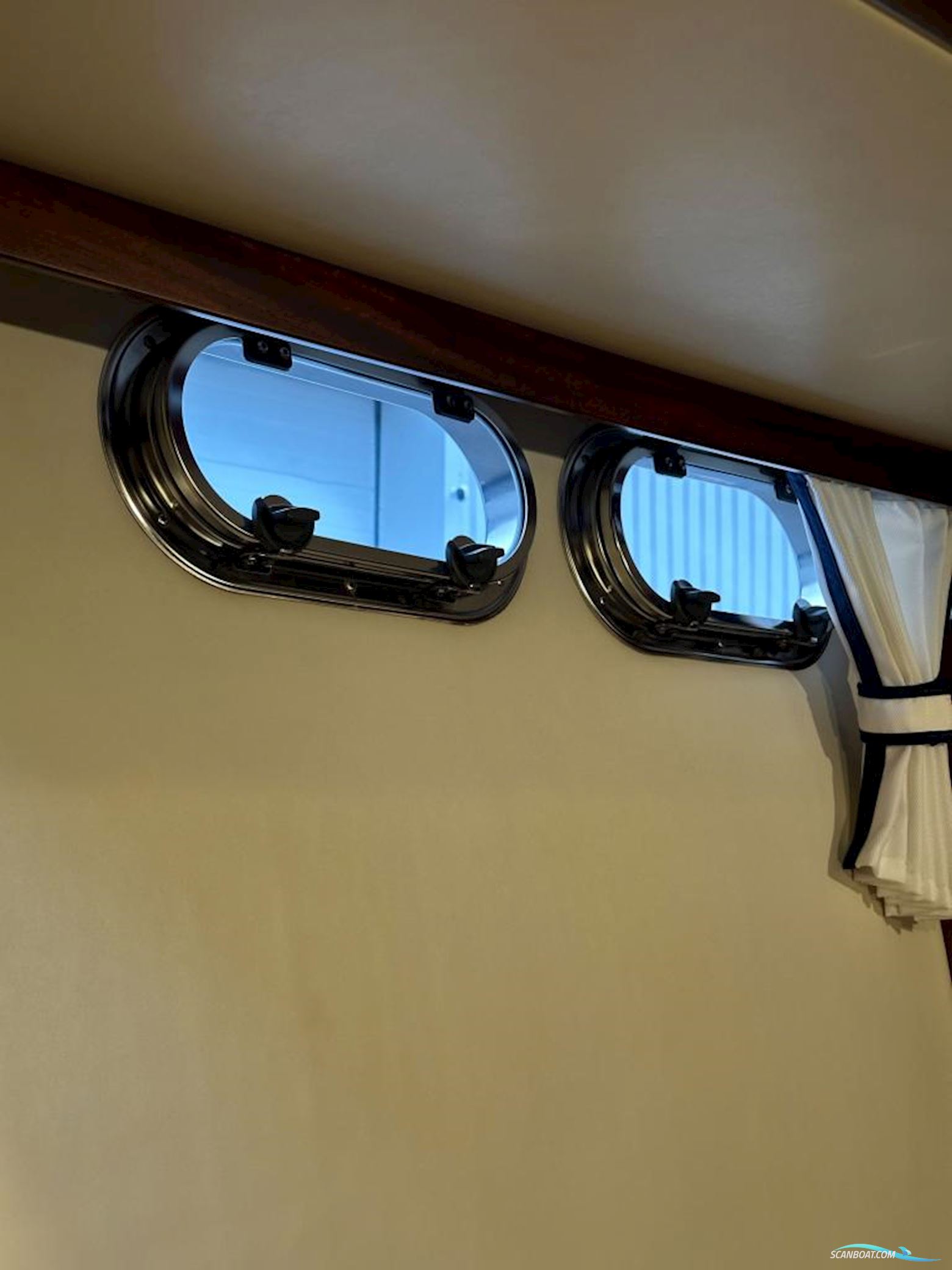 Storebro 410 Commander