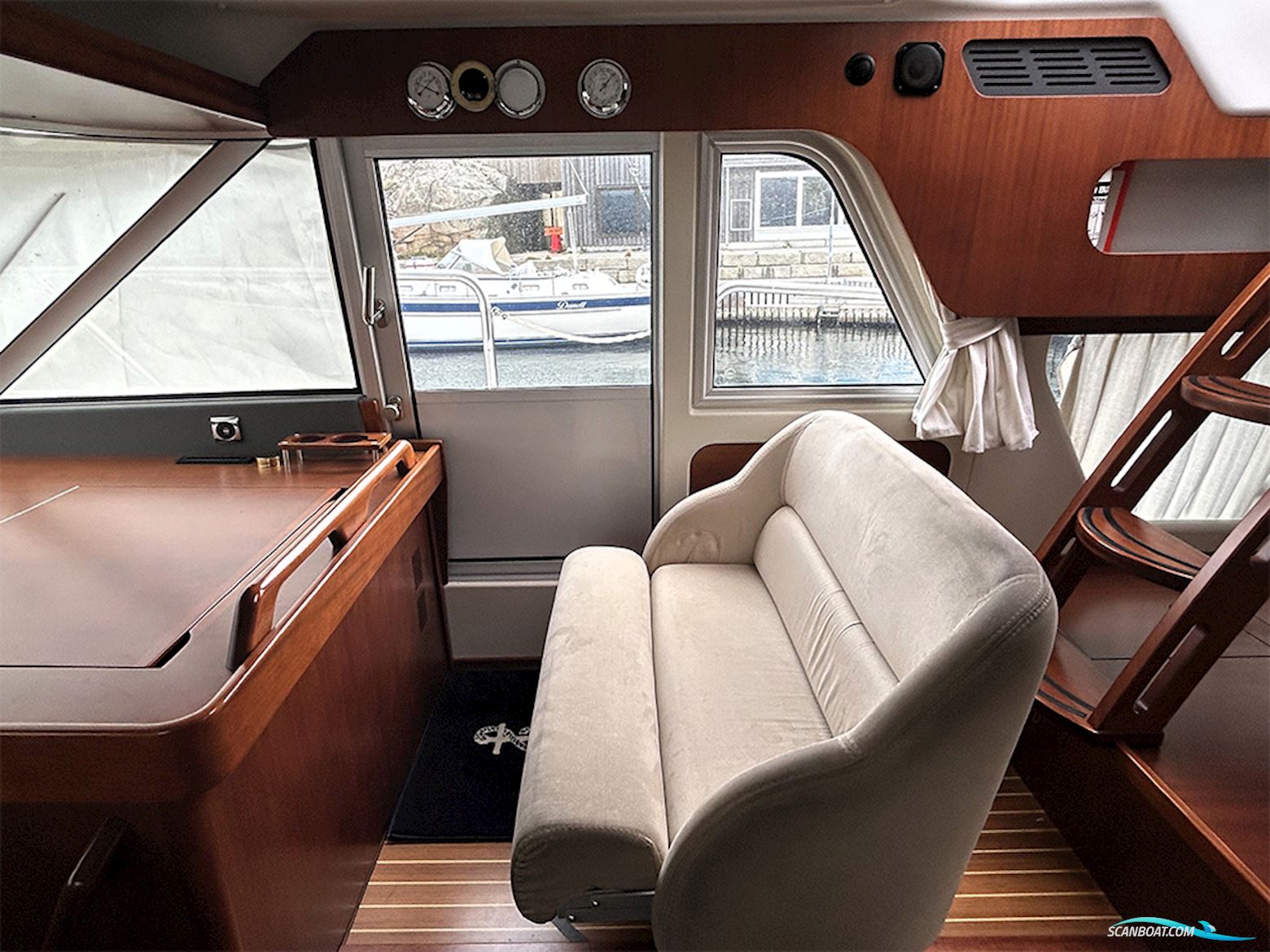 Storebro 435 Commander