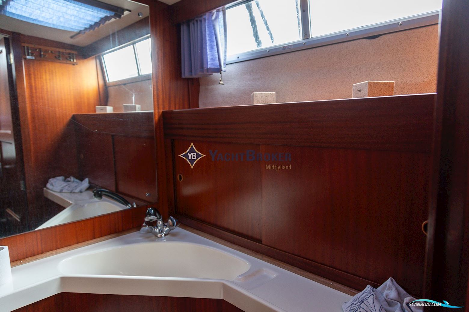 Storebro Royal Cruiser 36 - 1986