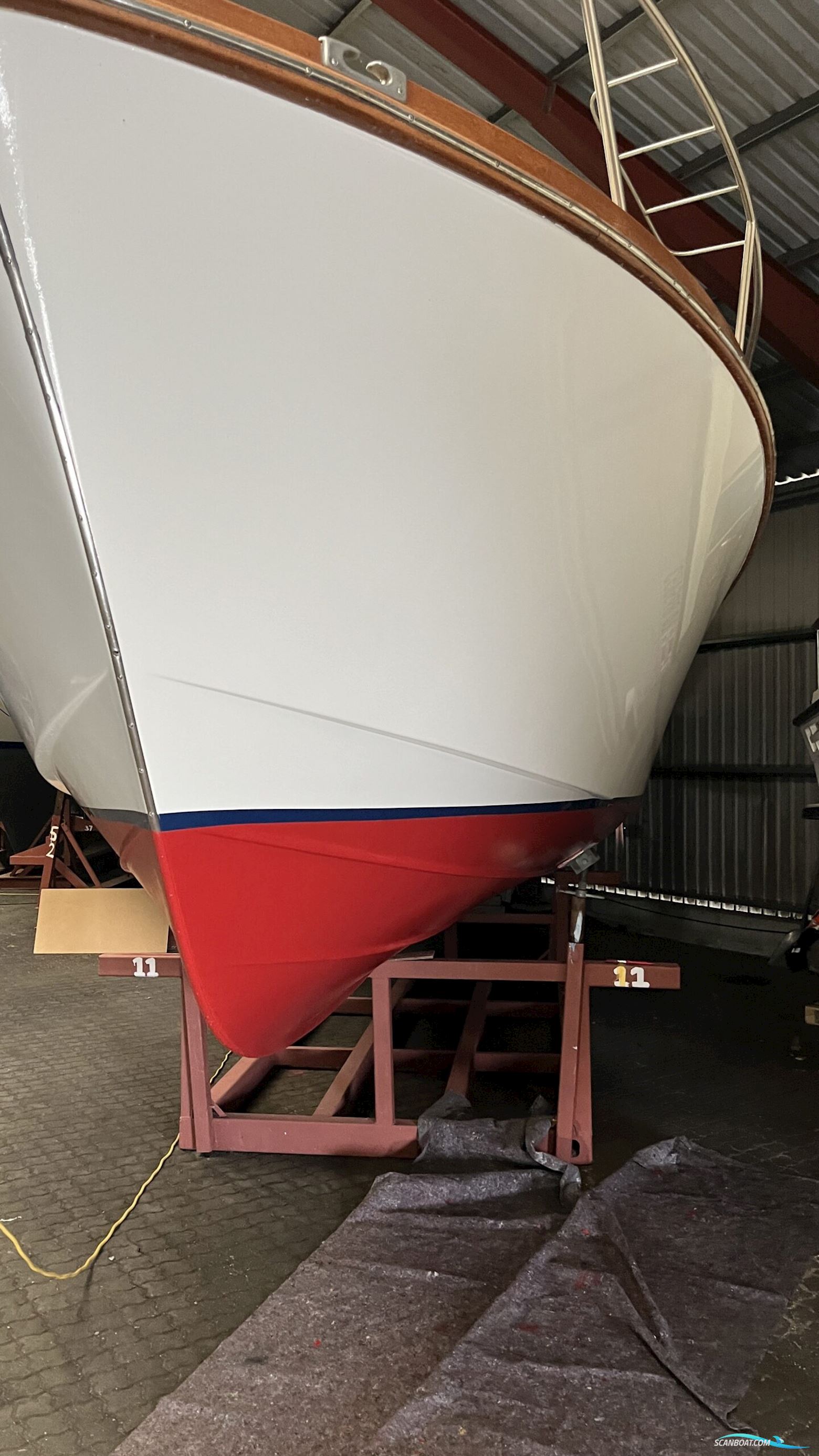 Storø 34, hysterisk velholdt og smækfyldt med lækre detaljer og stil.