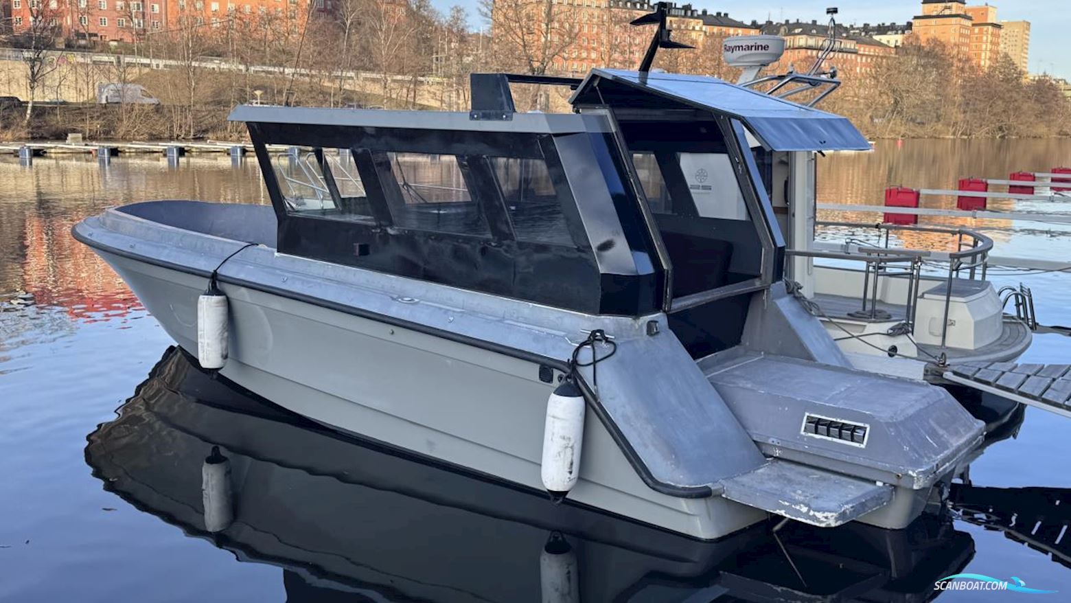 Striker 8000 Motorbåt 1998, med Mercruiser motor, Sverige