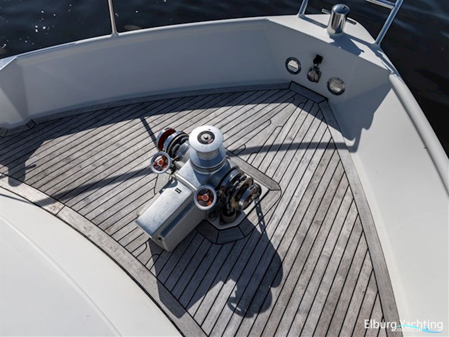 Sturier 480 AC - Vast Stuurhuis - Stabilizers