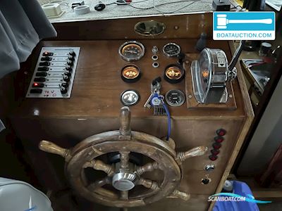 SUCCESKRUISER 900 Motorbåt 1980, med Volvo Penta motor, Holland