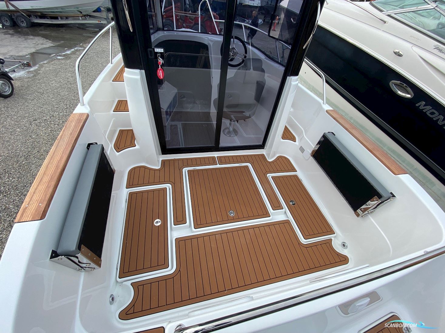 Suncraft 655 Pilothouse