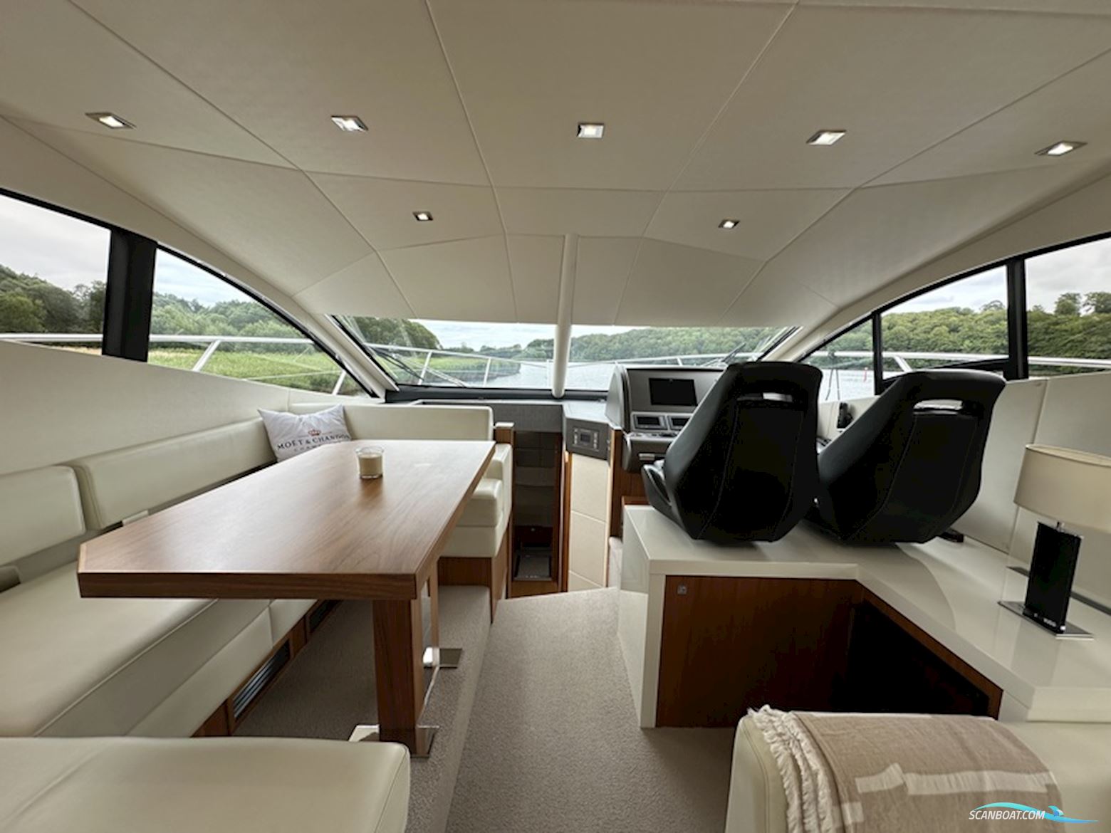 Sunseeker  - Manhattan 53