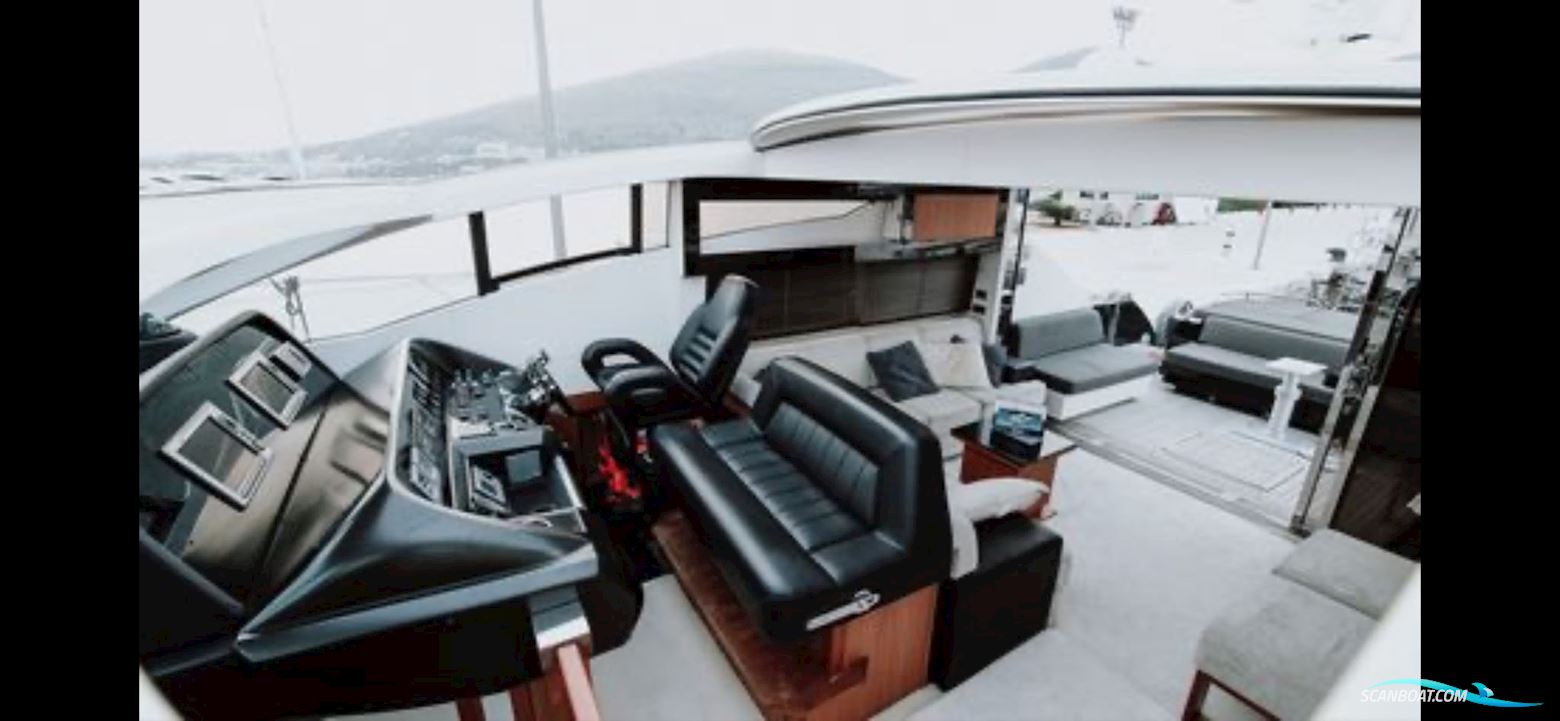 Sunseeker 64 Predator - 2011 Motorbåt 2011, med Man V8 motor, Kroatien