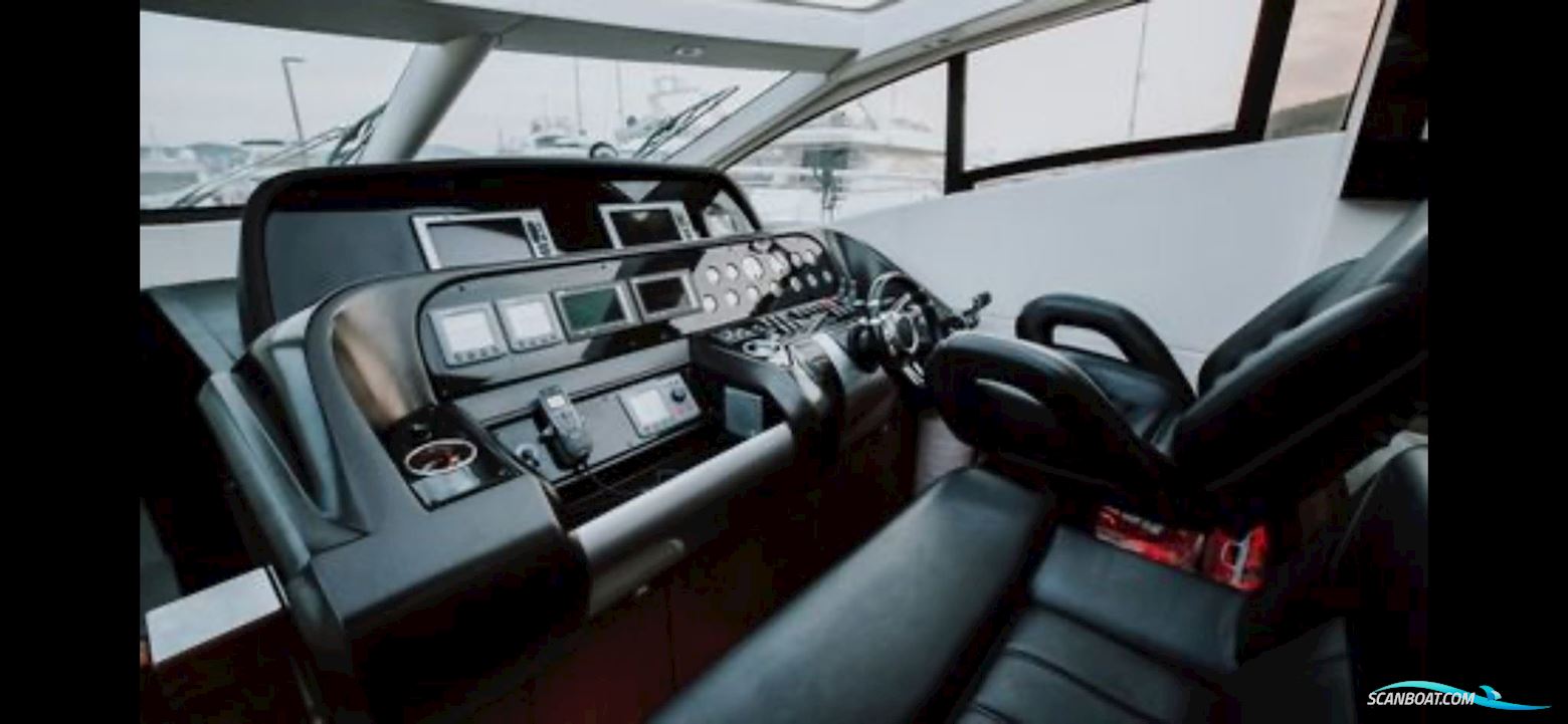 Sunseeker 64 PREDATOR - 2011