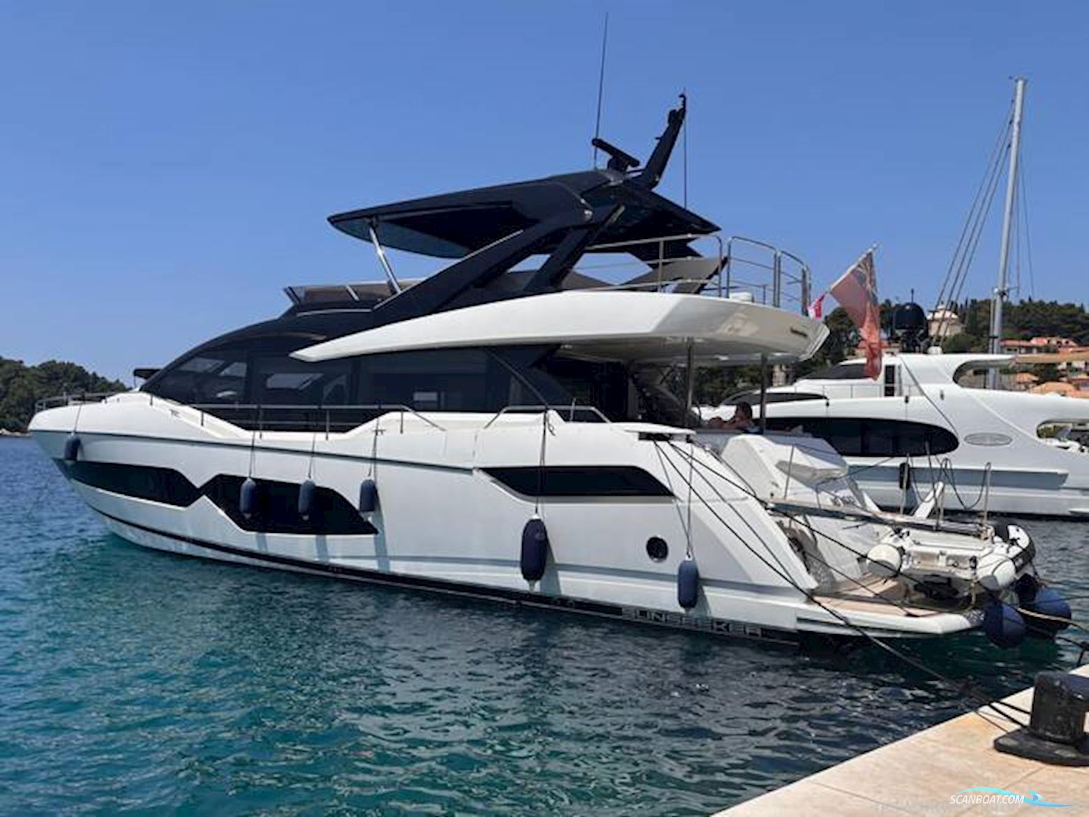 Sunseeker 76 Yacht