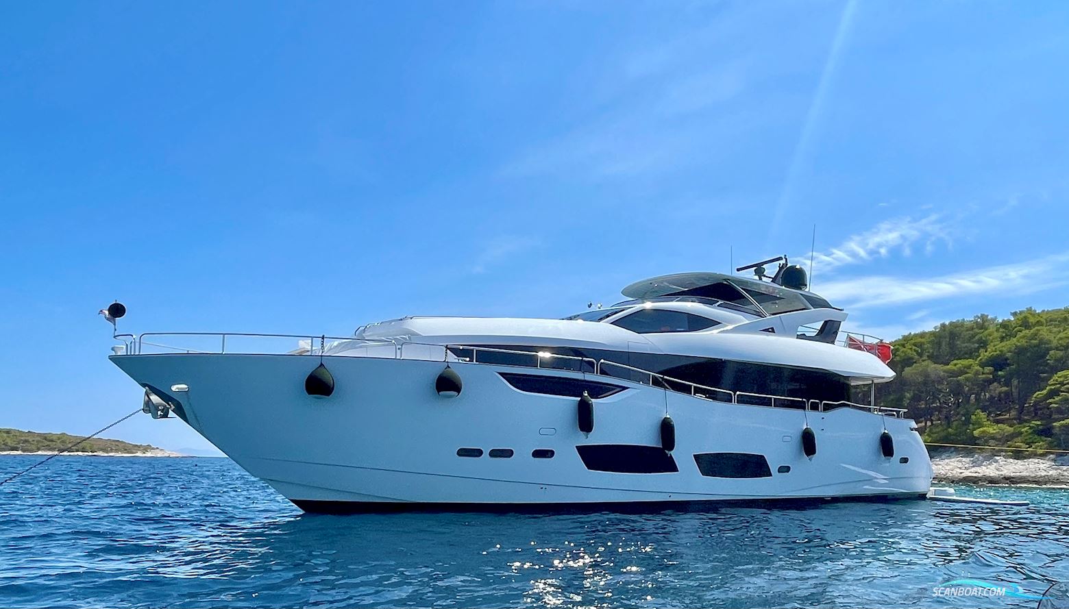 Sunseeker 95 Yacht Motorbåt 2022, med Mtu 12V 2000 96 L motor, Grekland