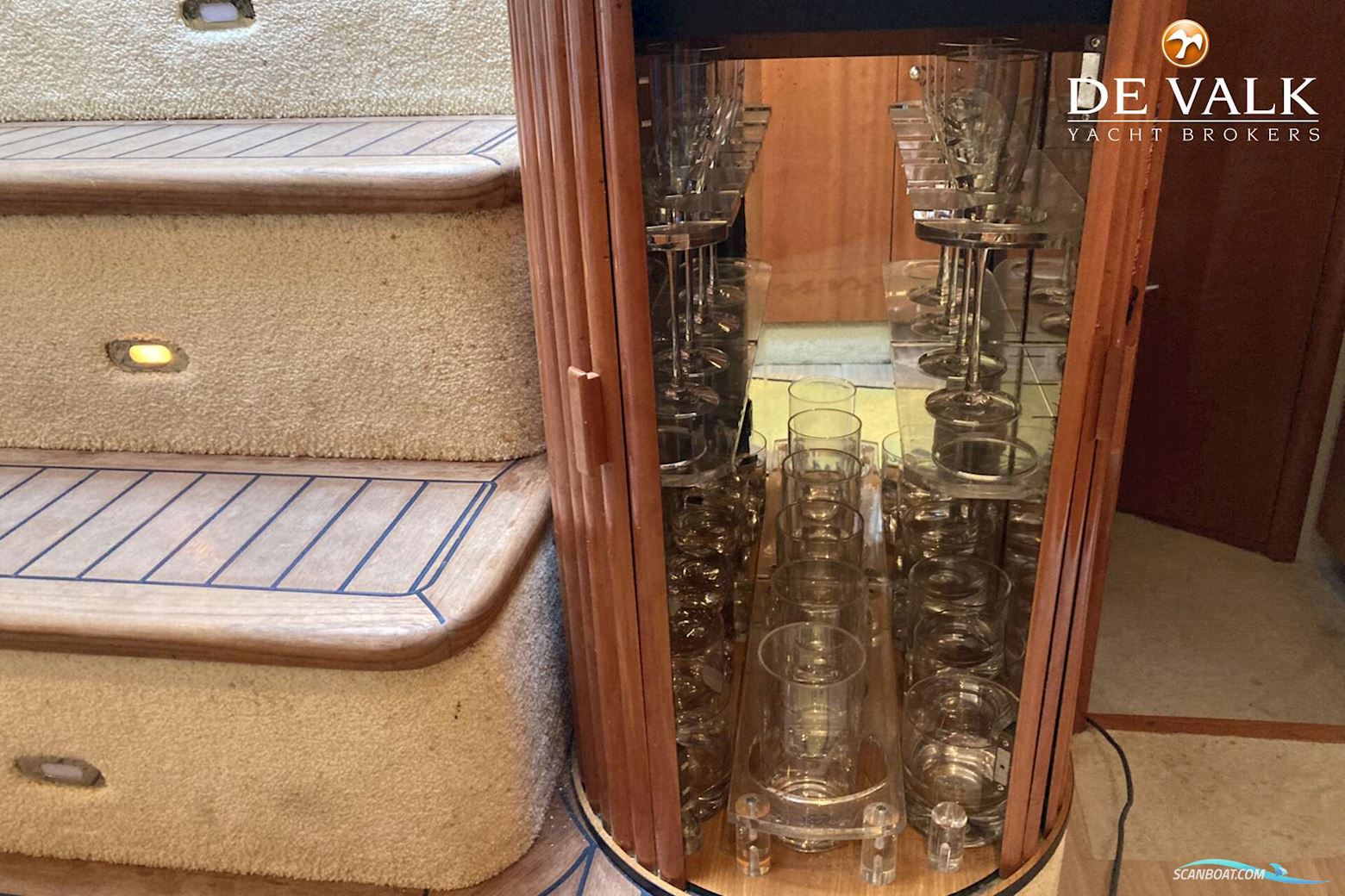 Sunseeker Camargue 50