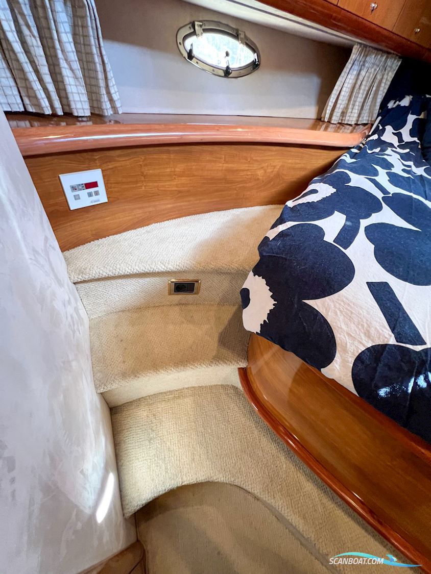 Sunseeker Camargue 50