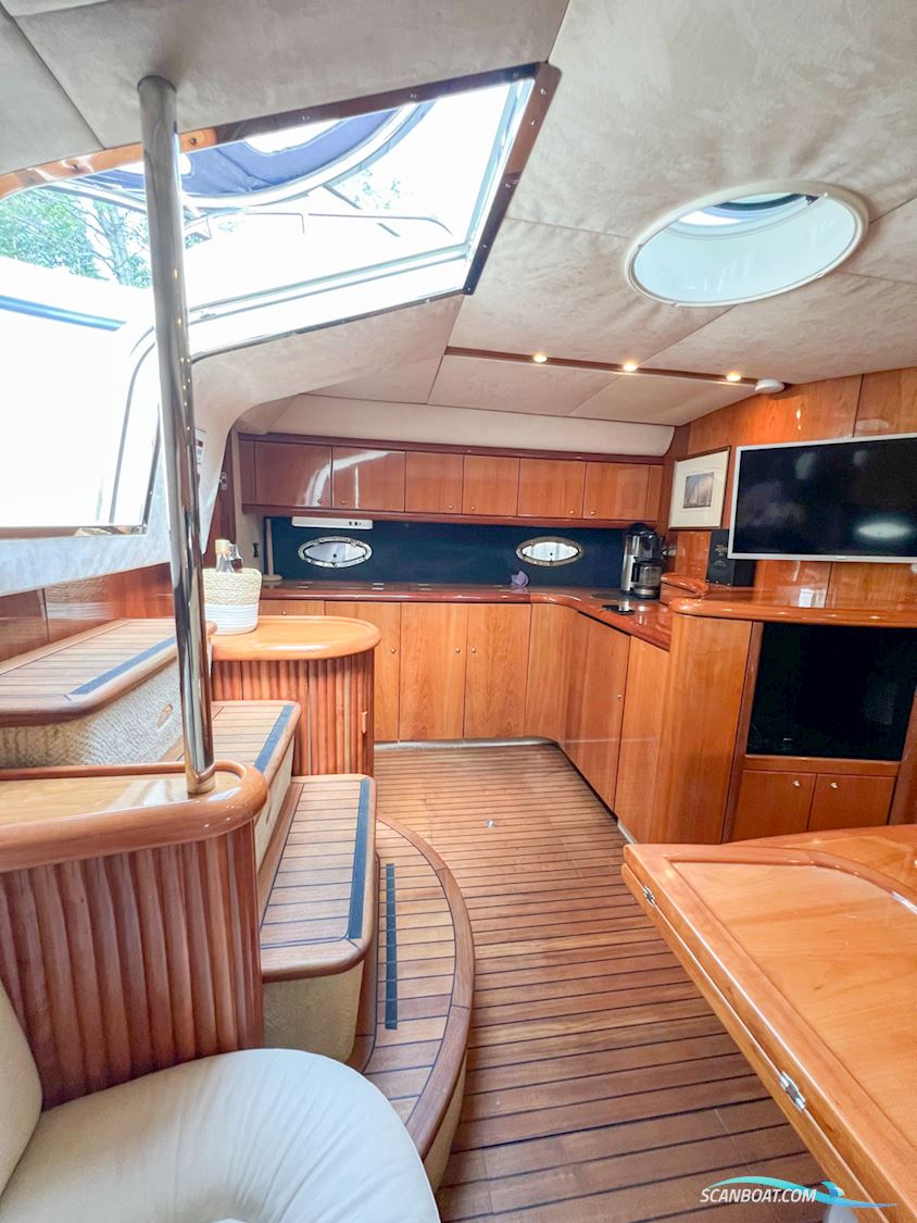 Sunseeker Camargue 50