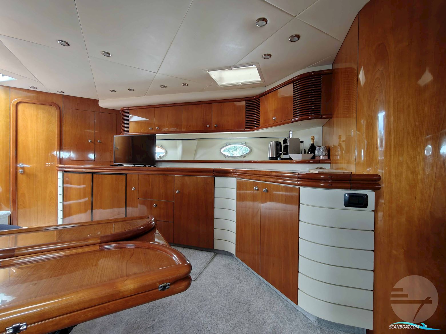 Sunseeker Camargue 55