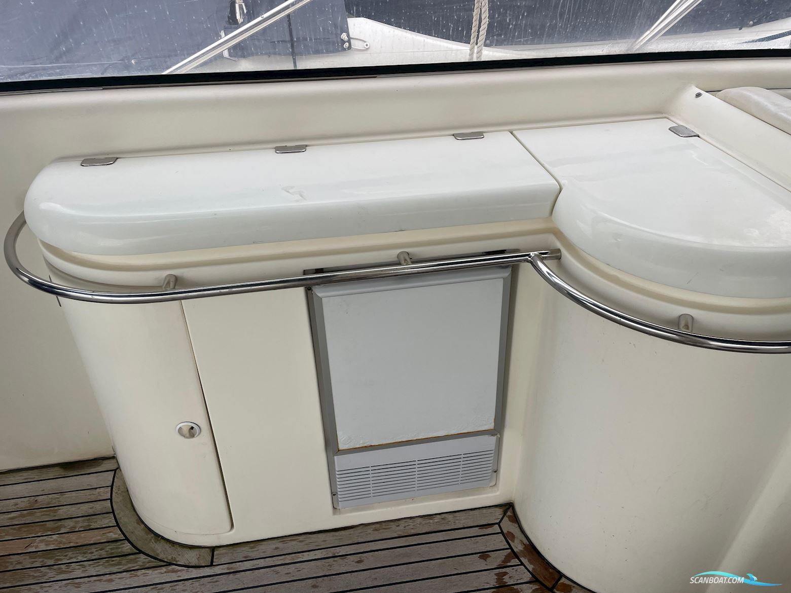 Sunseeker Comanche 40