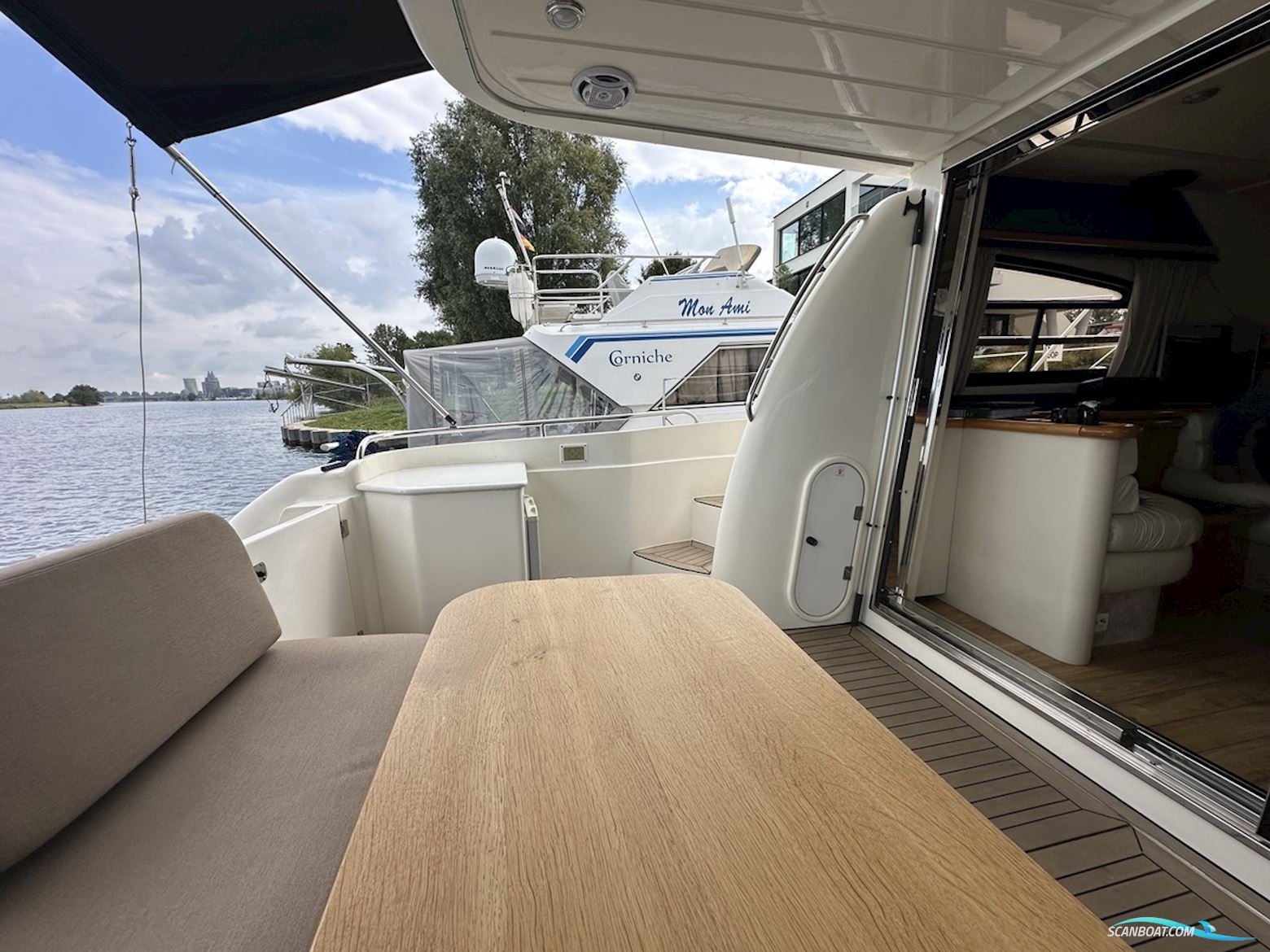 Sunseeker Manhattan 48