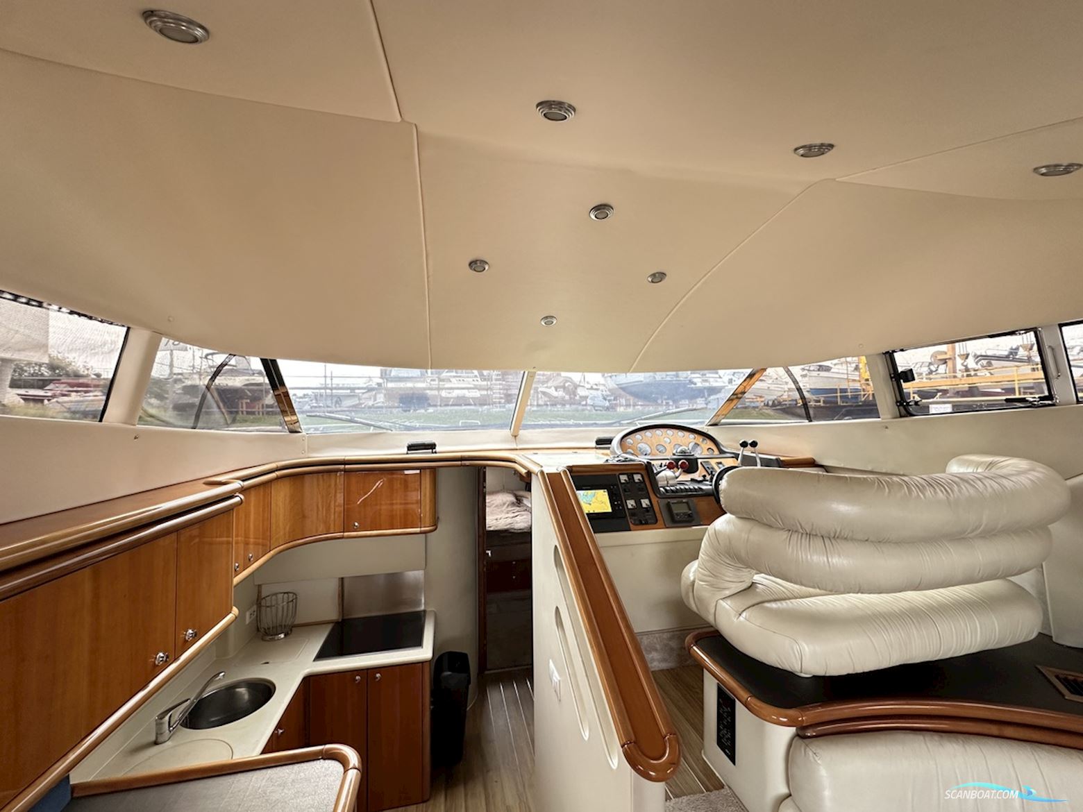Sunseeker Manhattan 48