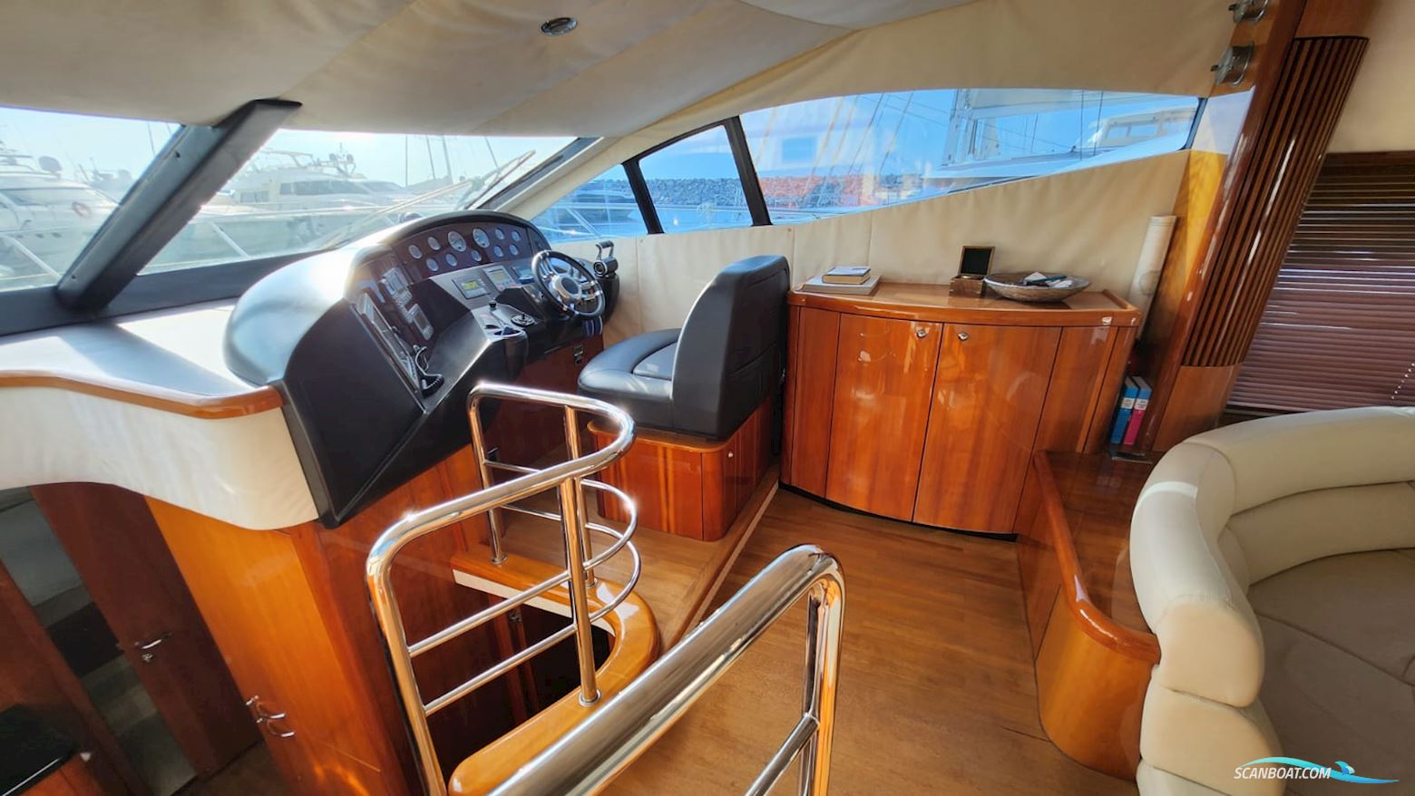 Sunseeker Manhattan 52