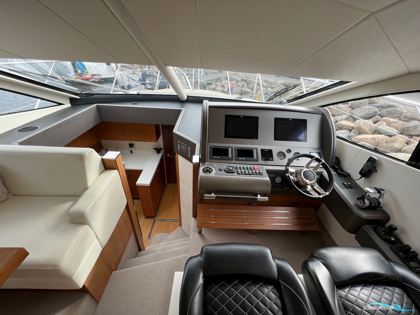 Sunseeker Manhattan 53