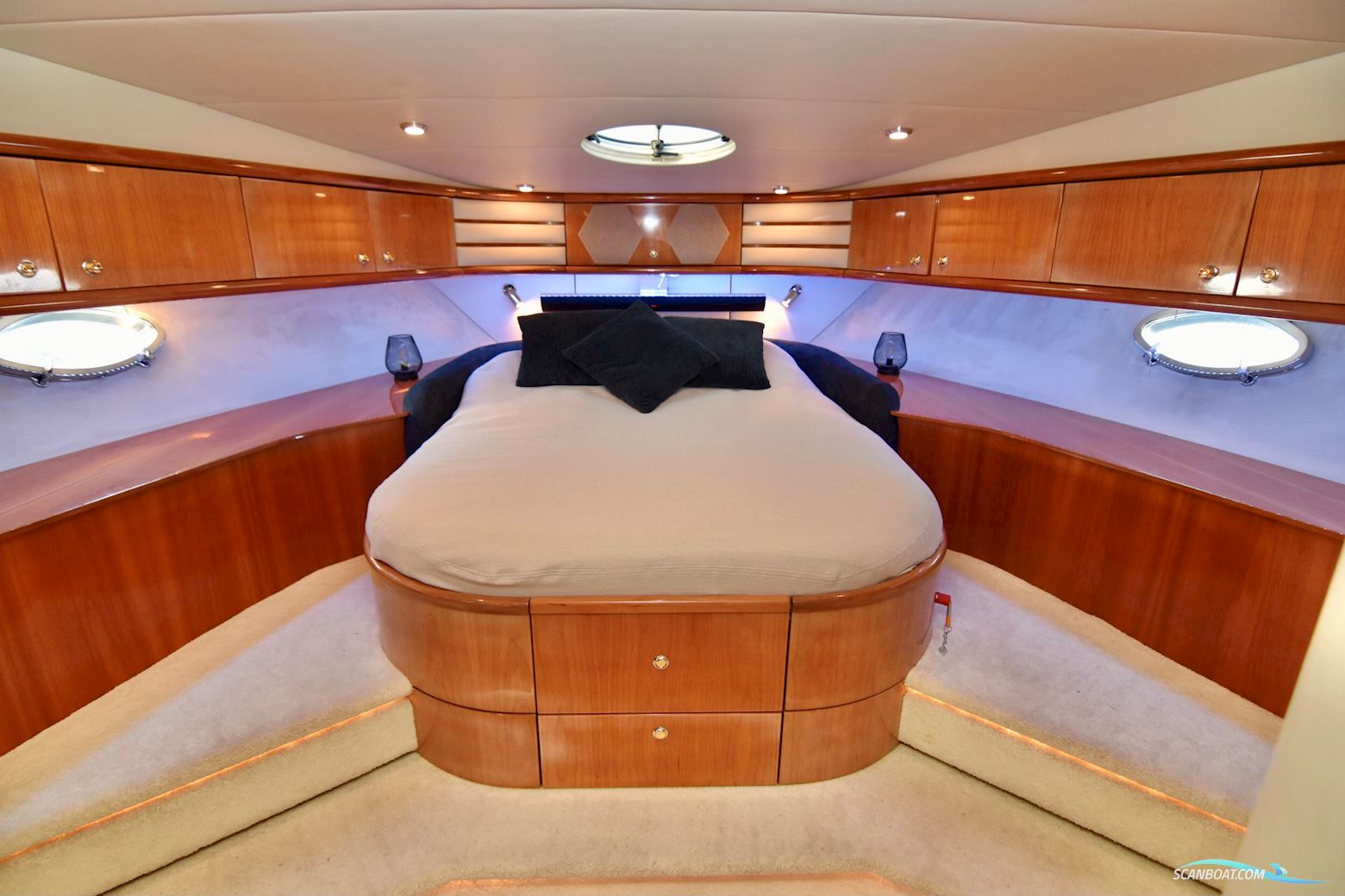 Sunseeker Manhattan 62