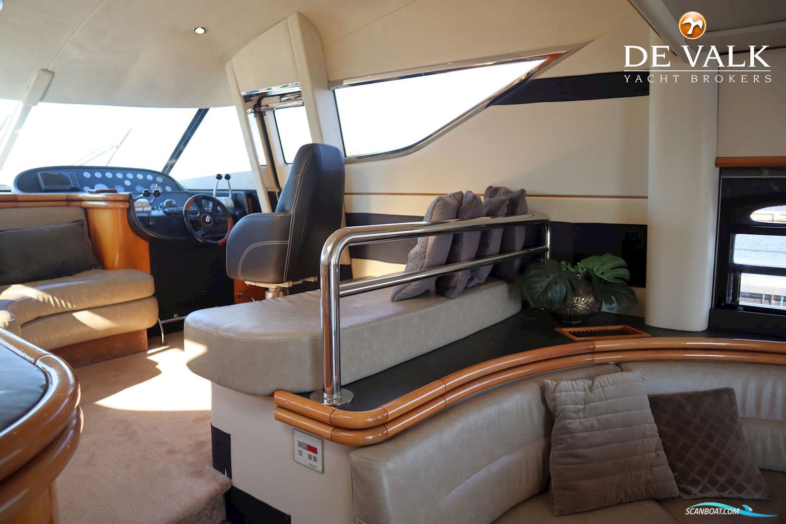 Sunseeker Manhattan 62