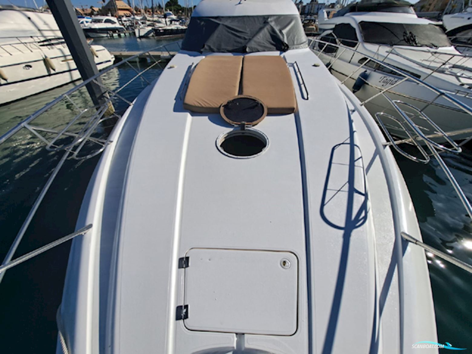 Sunseeker Manhattan 62