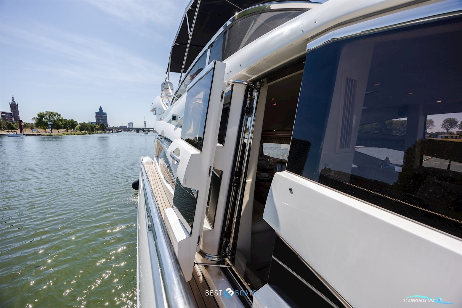 Sunseeker Manhattan 64