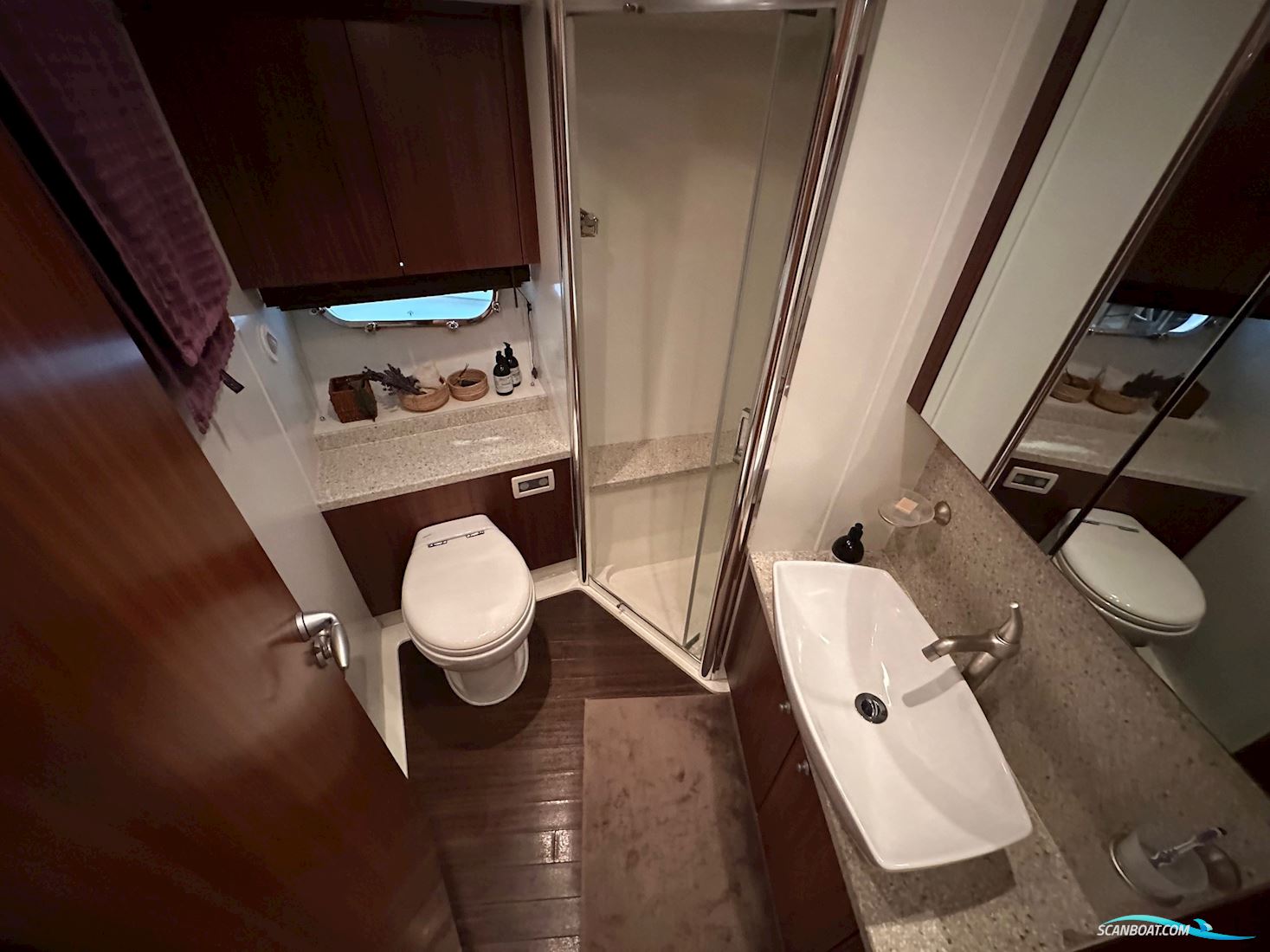 Sunseeker Manhattan 70