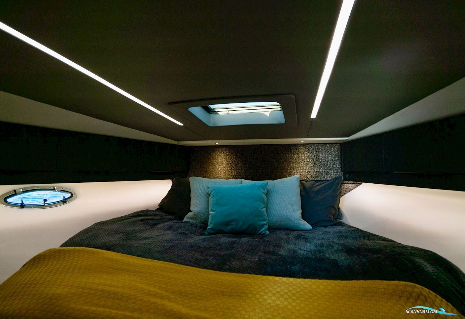 Sunseeker Martinique 36