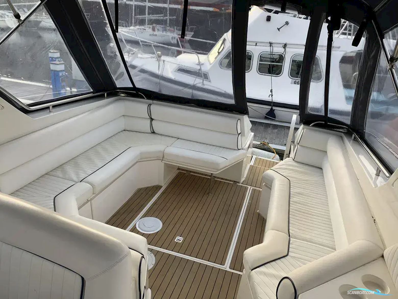 Sunseeker Martinique 38
