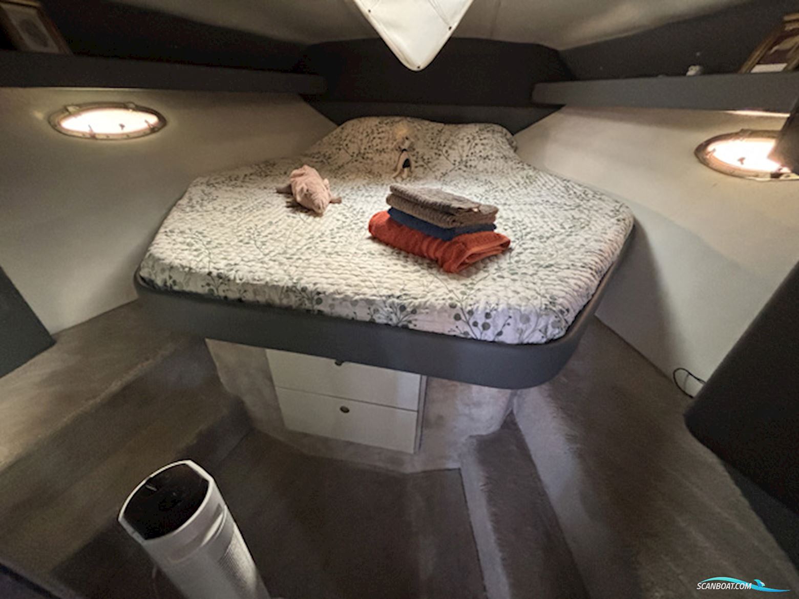 Sunseeker Martinique 38