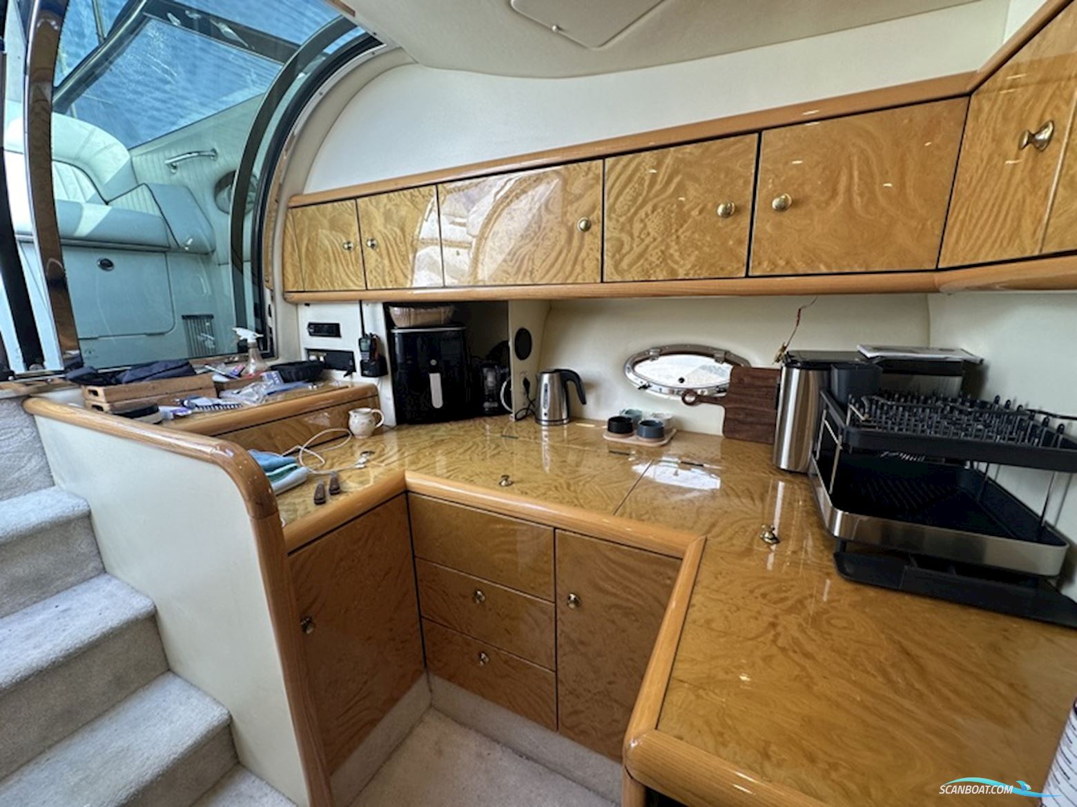 Sunseeker Mustique 42