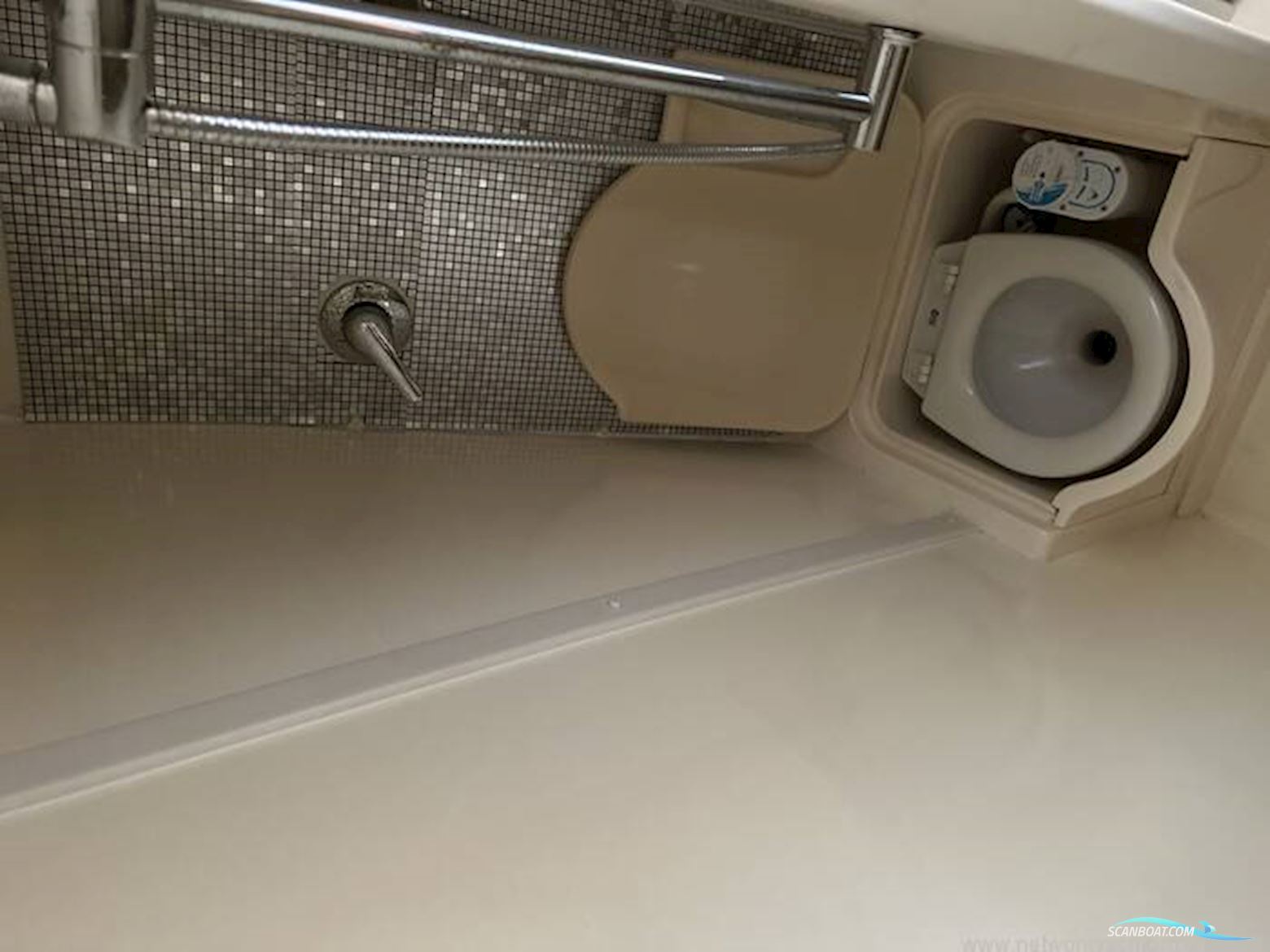 Sunseeker Mystique 42