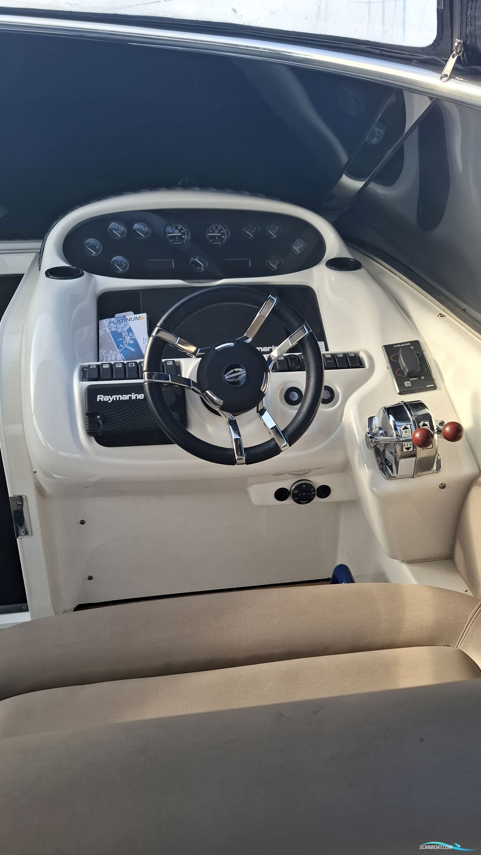 Sunseeker Portofino 400