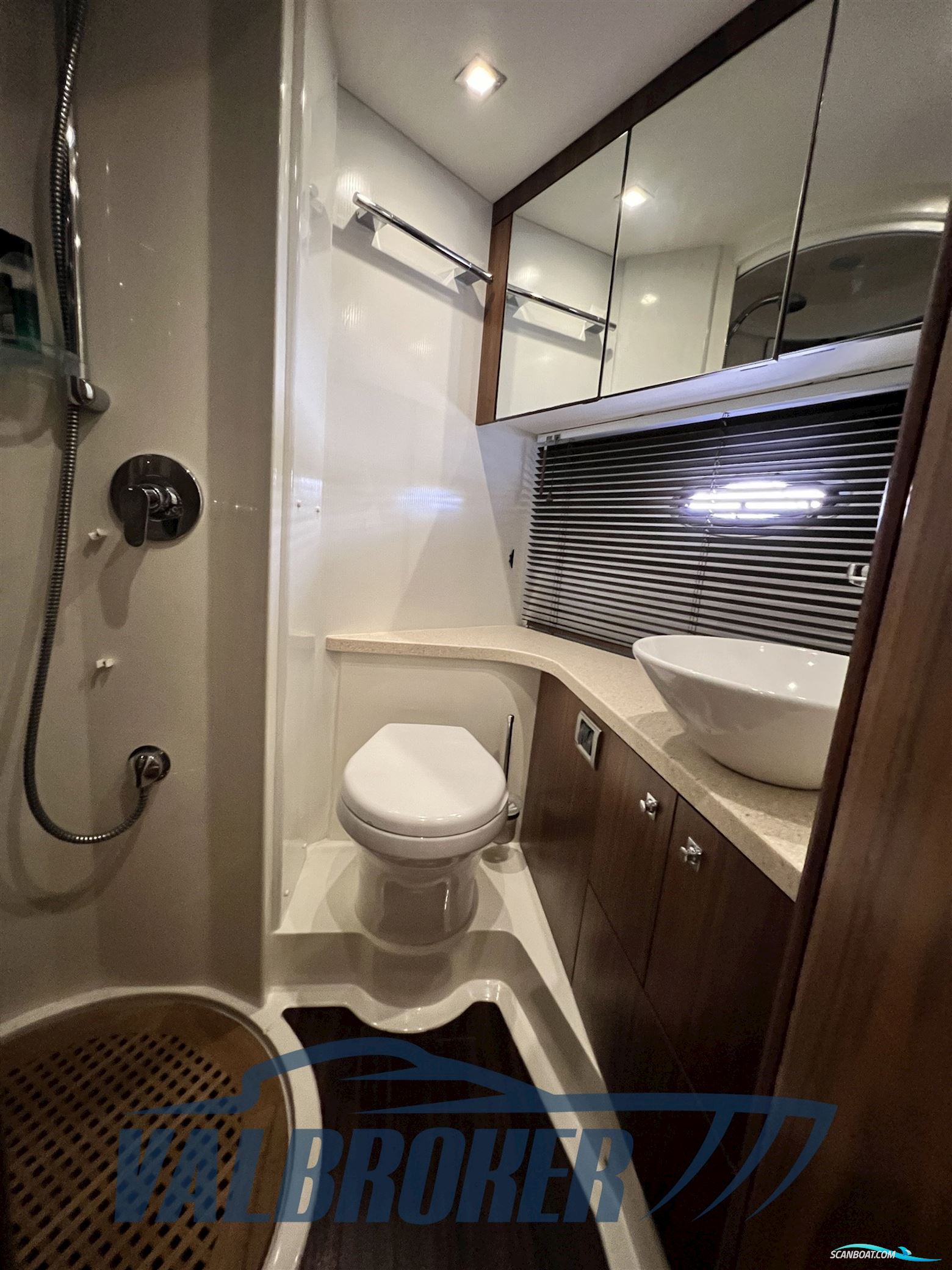 Sunseeker Portofino 47