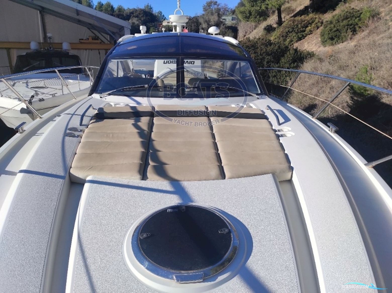 Sunseeker Portofino 48