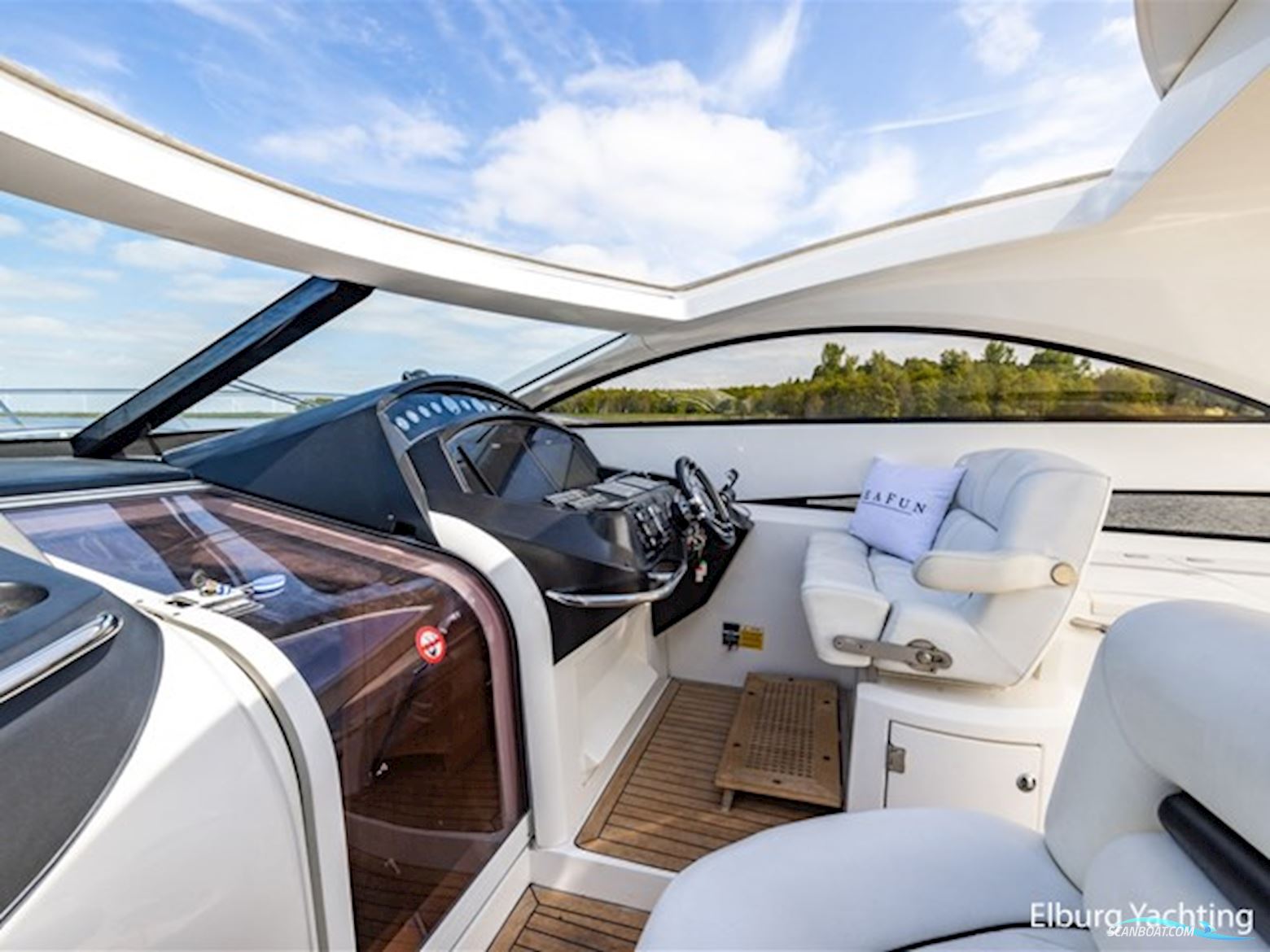 Sunseeker Portofino 53 