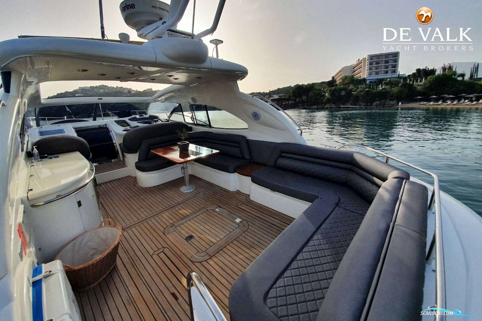 Sunseeker Predator 56