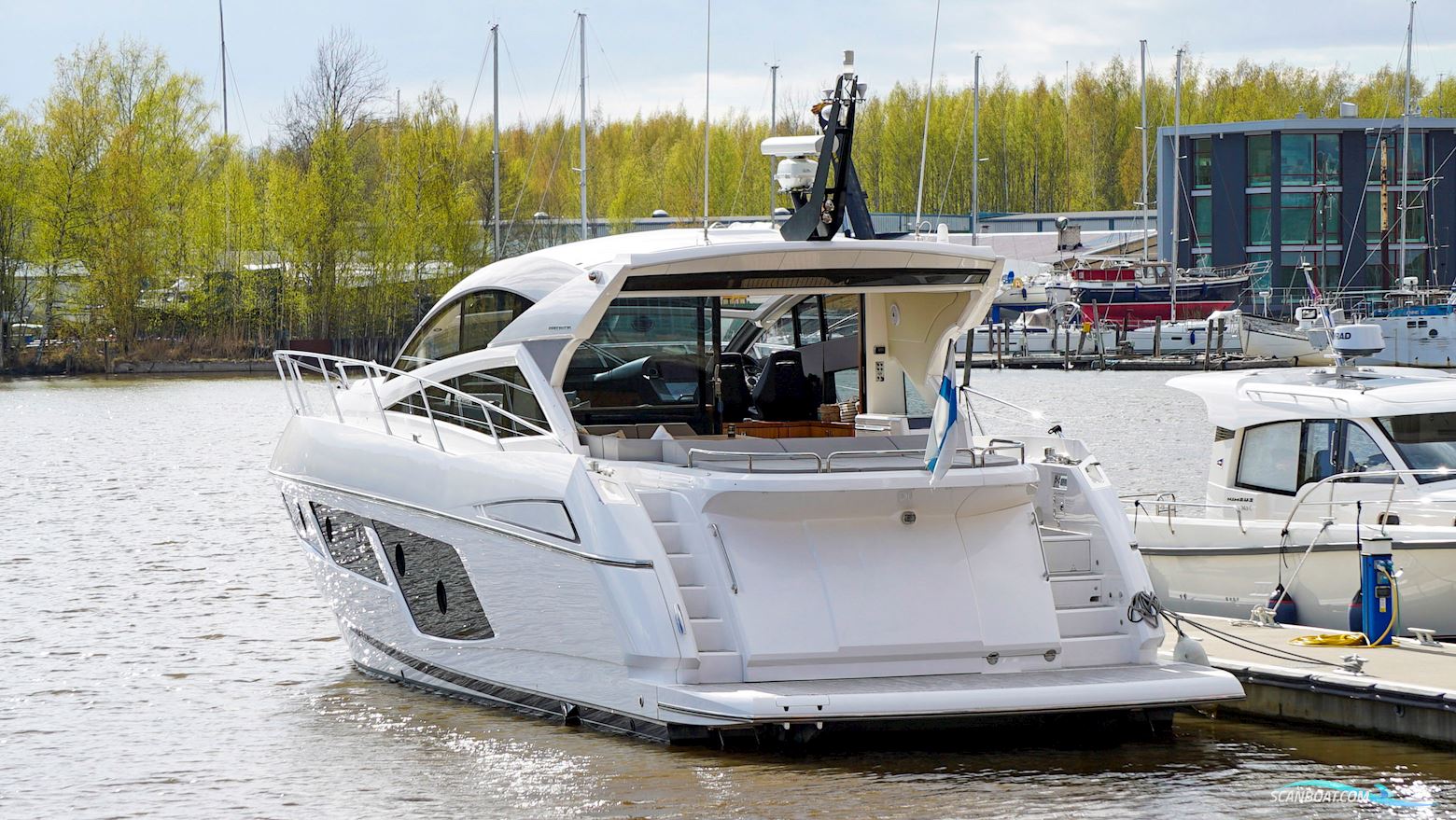 Sunseeker Predator 57