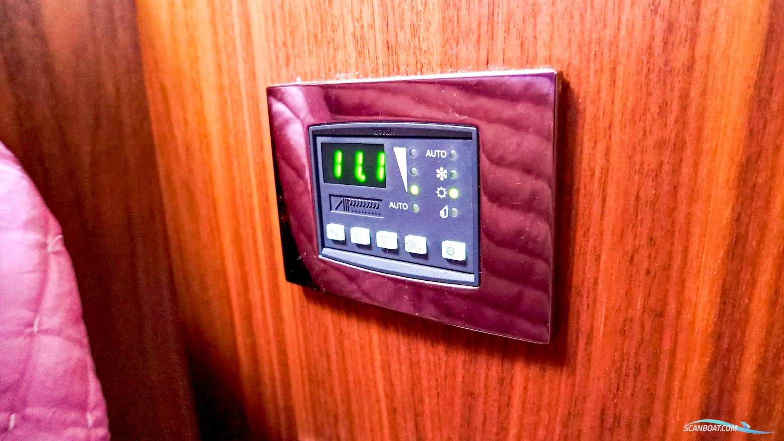 Sunseeker Predator 57