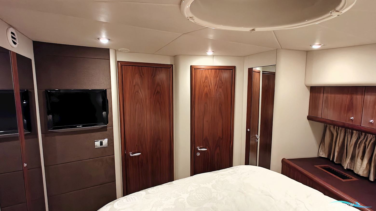 Sunseeker Predator 62