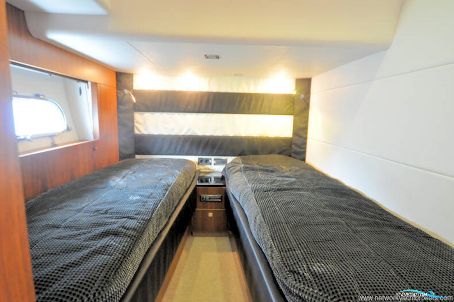 Sunseeker Predator 74