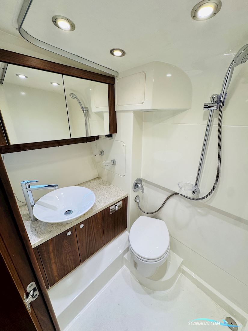 Sunseeker Superhawk 43