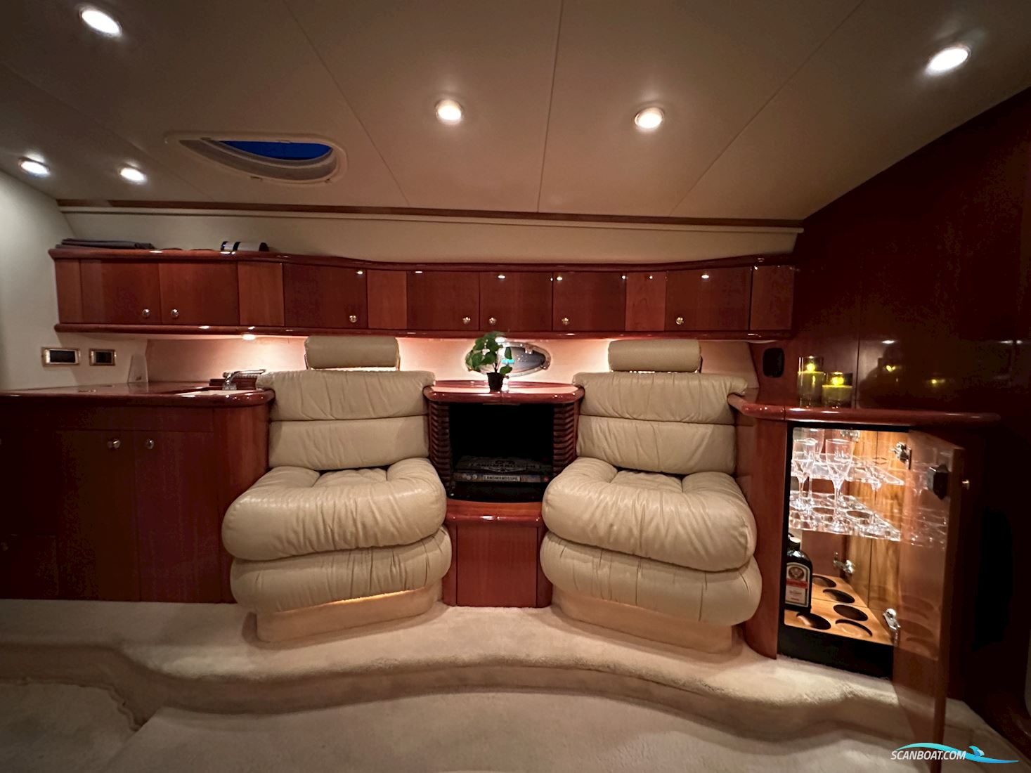 Sunseeker Superhawk 48