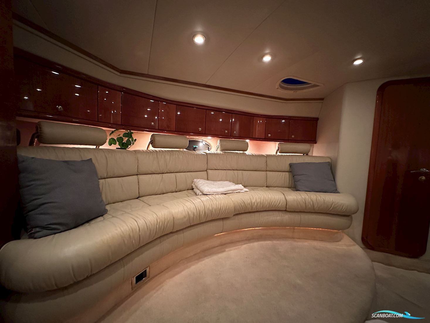 Sunseeker Superhawk 48