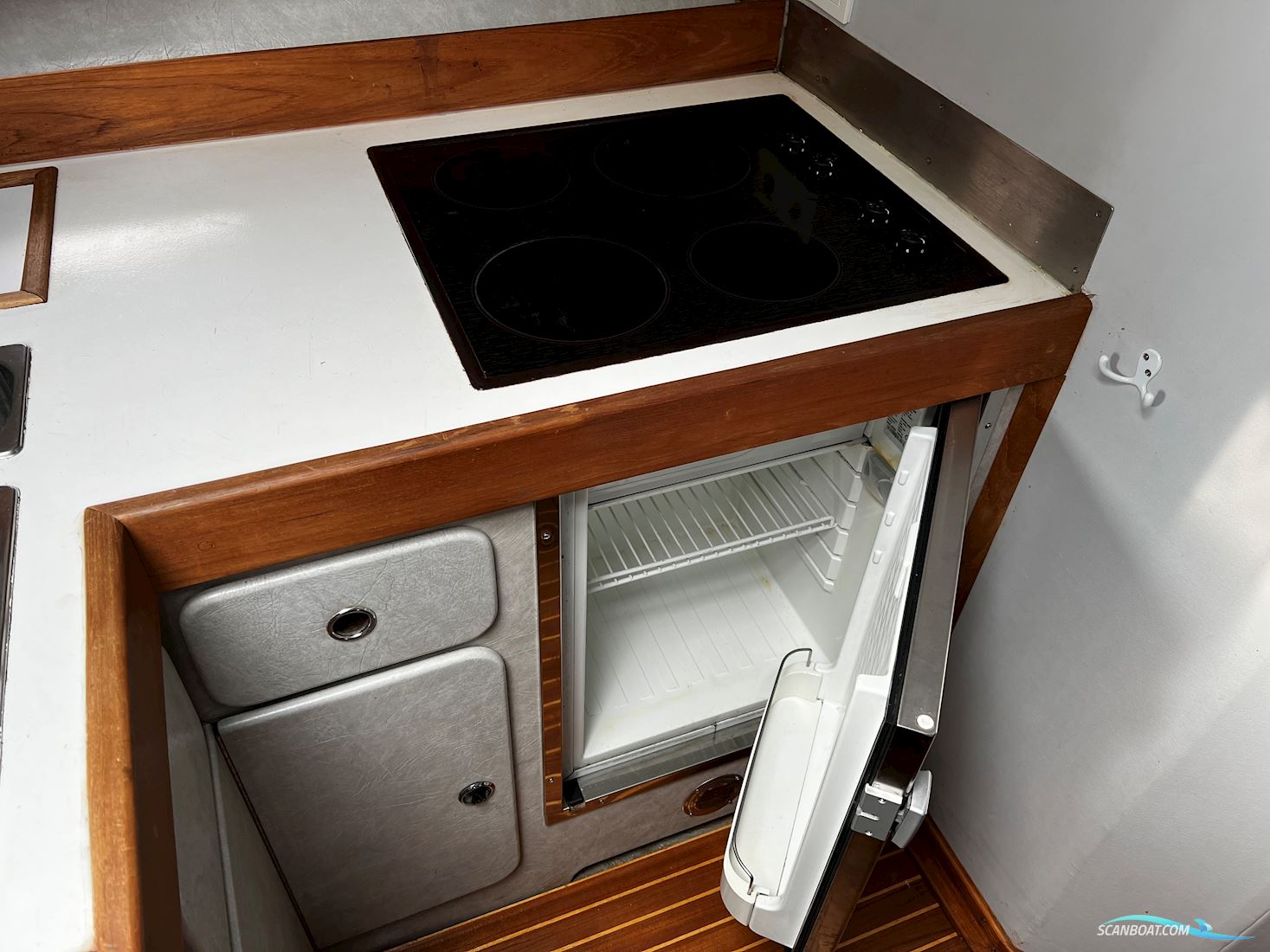 Sunseeker Travado 40