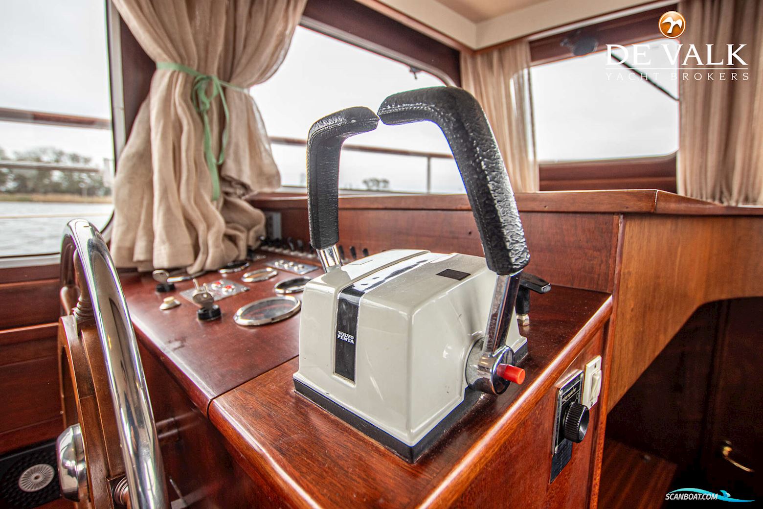 Super Van Craft 1160