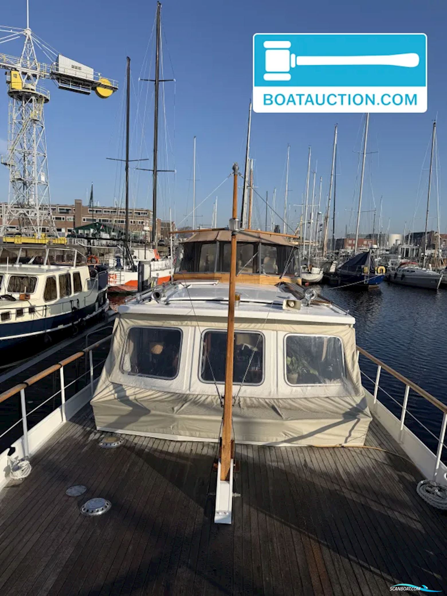 Super Van Craft 13.50