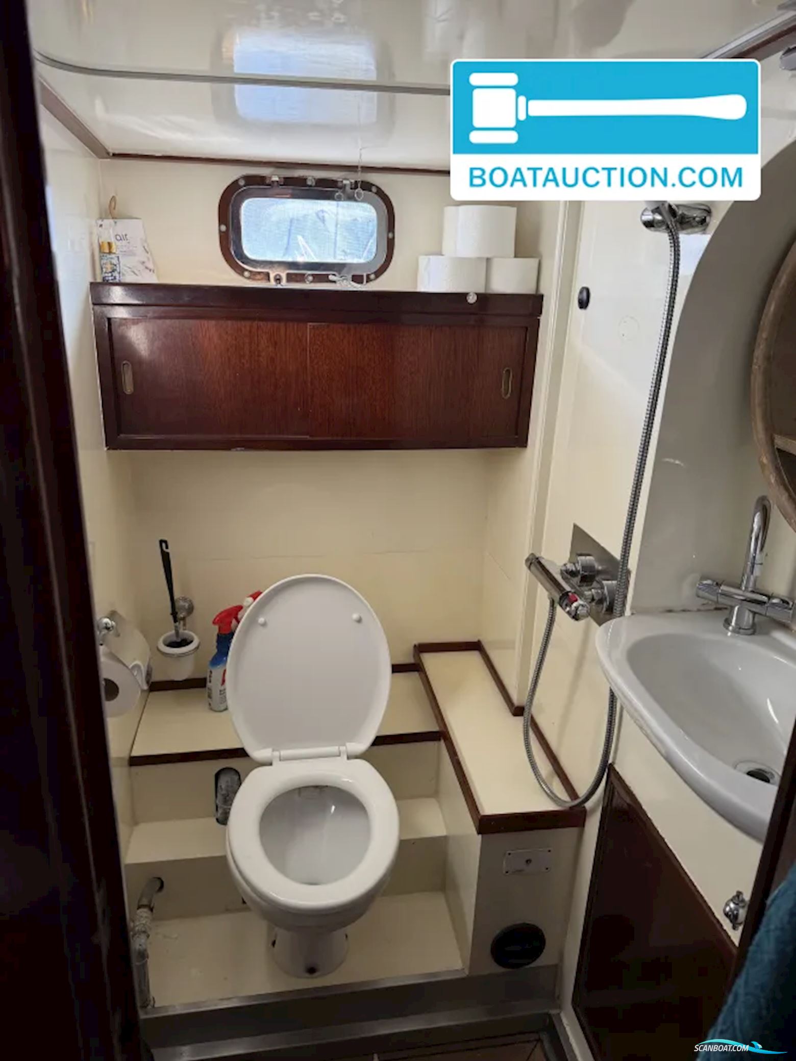 Super Van Craft 13.50