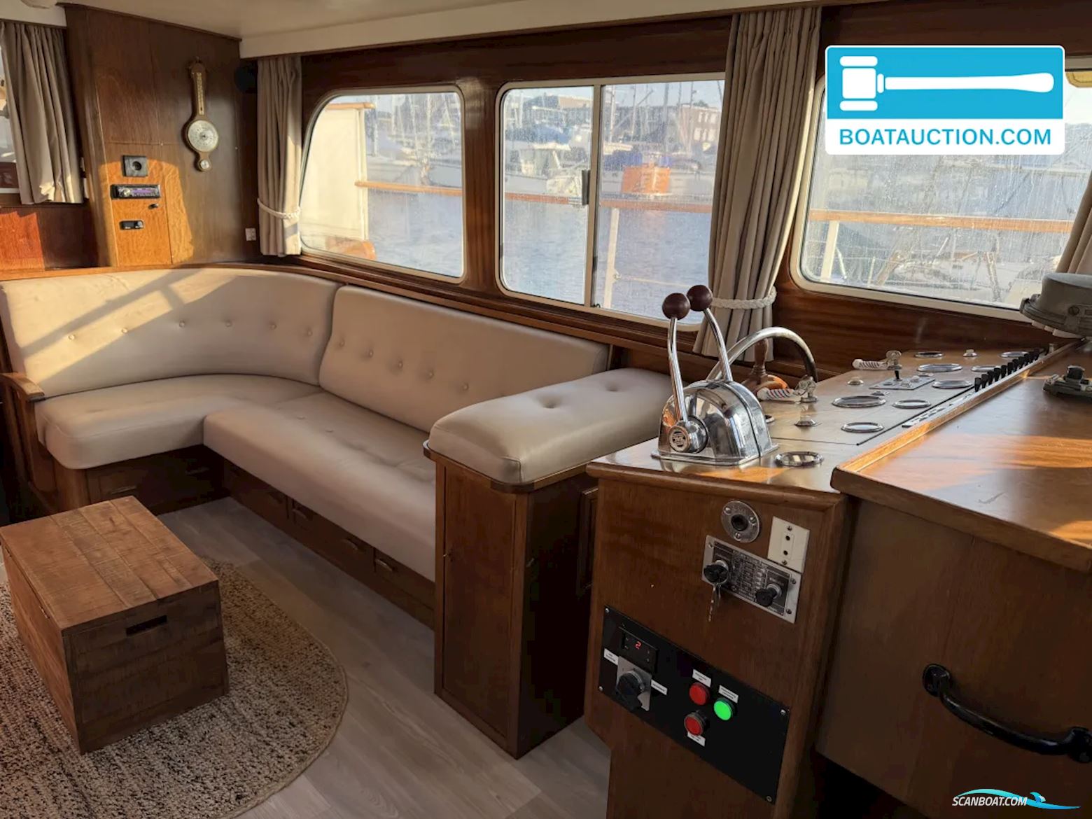 Super Van Craft 13.50